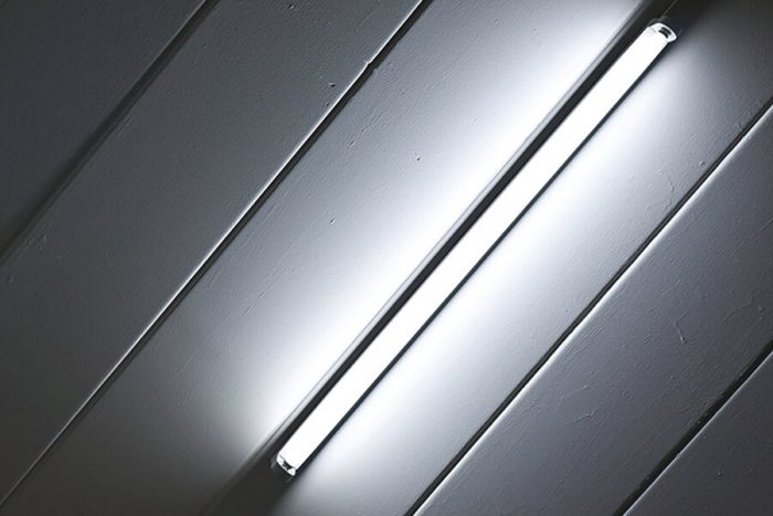 4 Reasons Why You Better Not Install LED Tubes